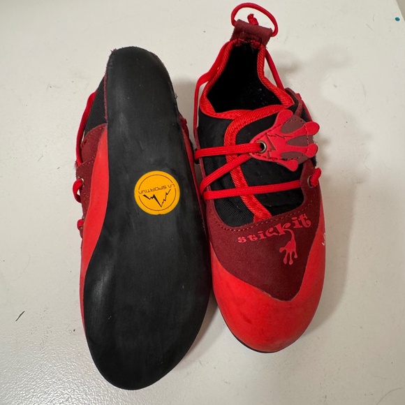 La Sportive Kids Climbing Shoes - Picture 1 of 2